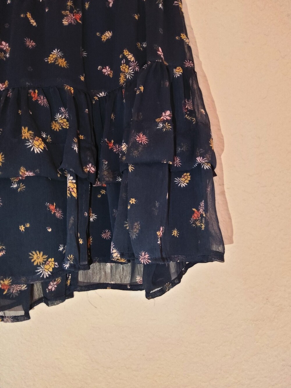 Free People Skirt Womens Small Black Gold Ditsy Floral Tiered Ruffle Hem Boho - Picture 4 of 6